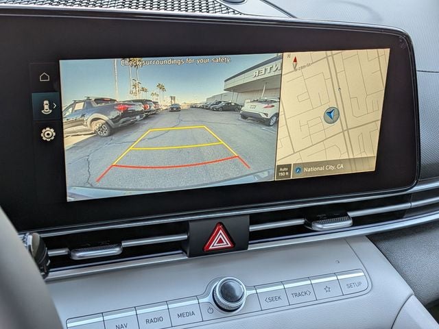 2025 Hyundai Elantra Hybrid Limited