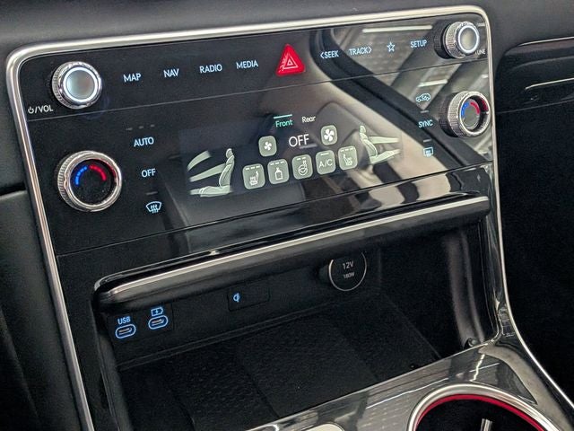 2025 Genesis GV80 2.5T