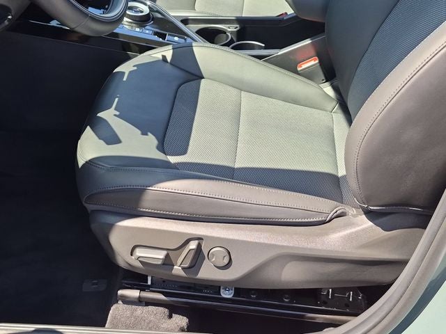 2024 Kia Niro Plug-In Hybrid EX