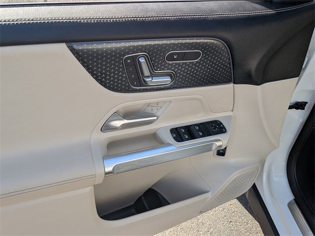 2025 Mercedes-Benz GLB GLB 250