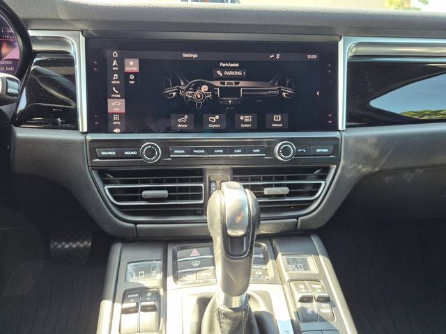 2019 Porsche Macan Base