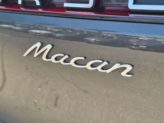 2019 Porsche Macan Base