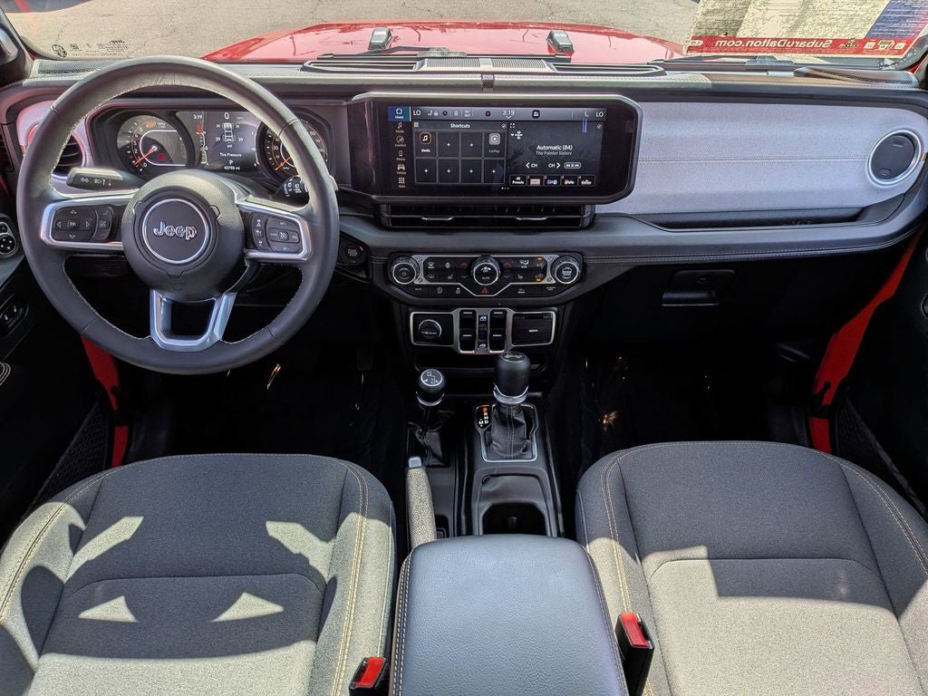 2025 Jeep Wrangler Sahara