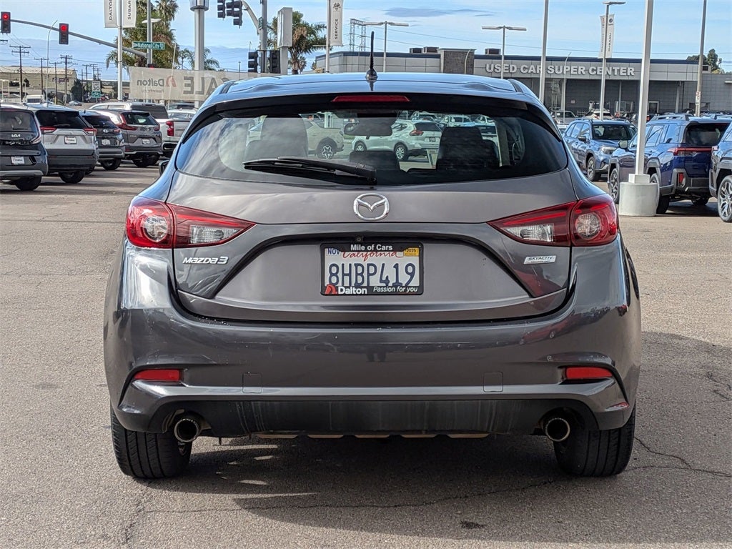 2018 Mazda Mazda3 Touring