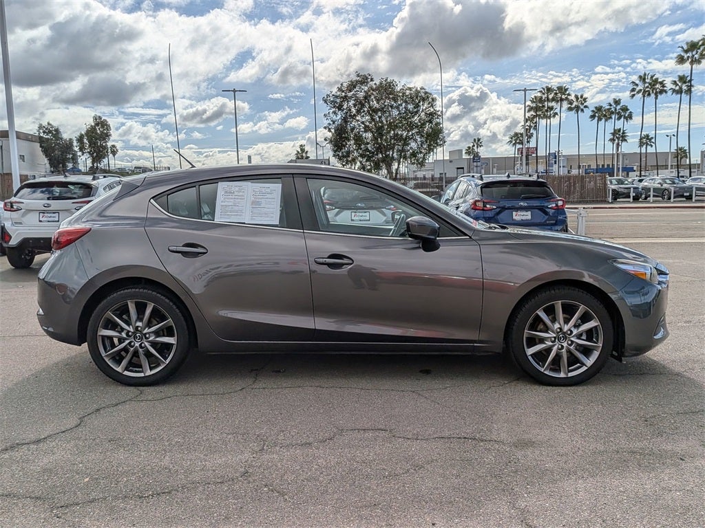 2018 Mazda Mazda3 Touring