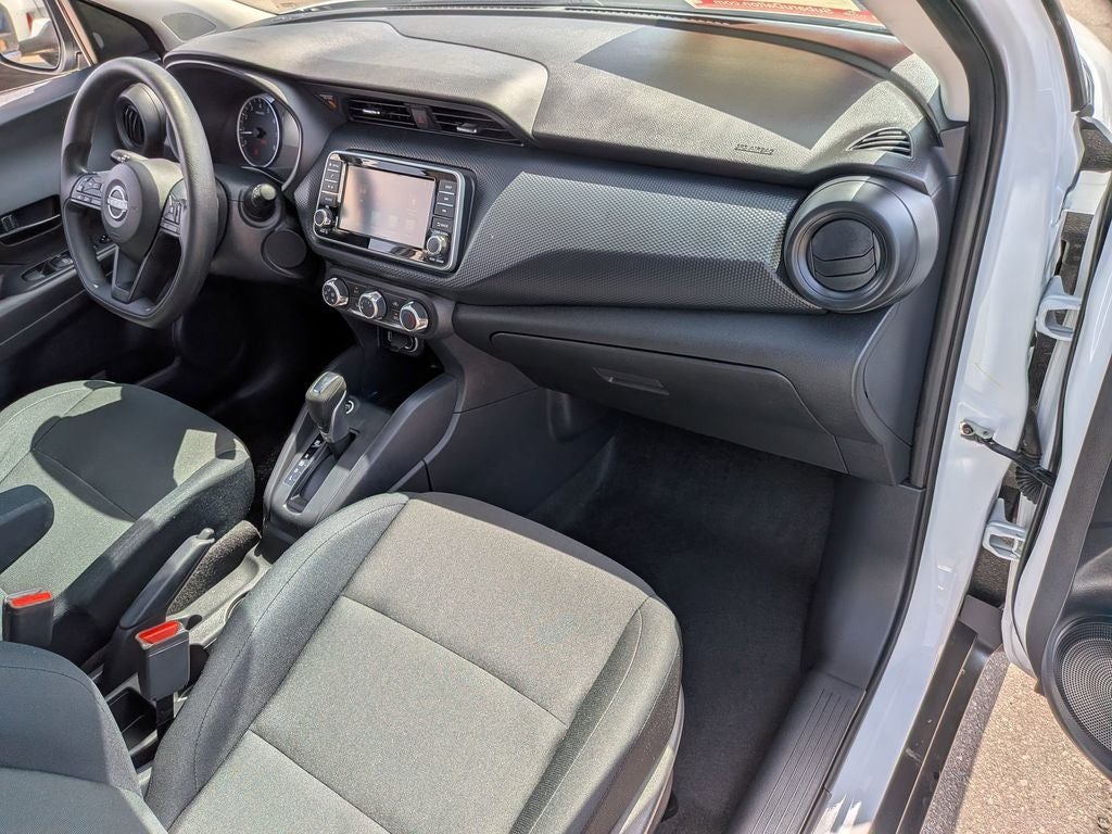 2024 Nissan Kicks S