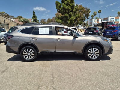 2021 Subaru Outback Premium