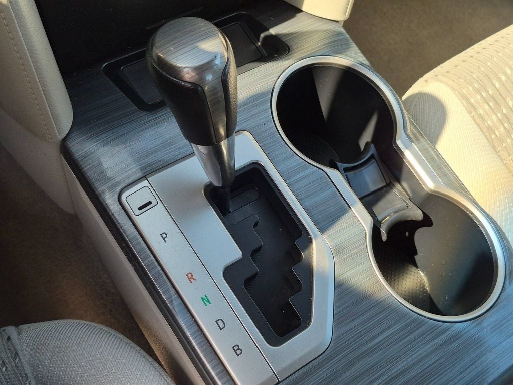 2012 Toyota Camry Hybrid XLE