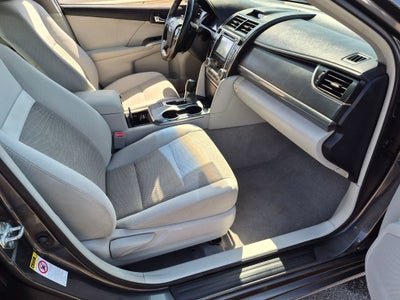 2012 Toyota Camry Hybrid XLE