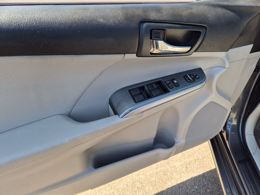 2012 Toyota Camry Hybrid XLE