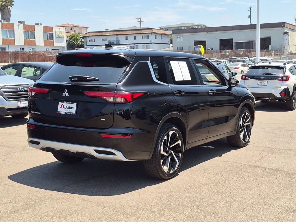2024 Mitsubishi Outlander SE