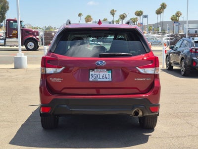 2023 Subaru Forester Premium