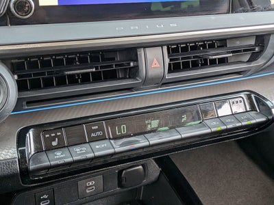 2023 Toyota Prius XLE