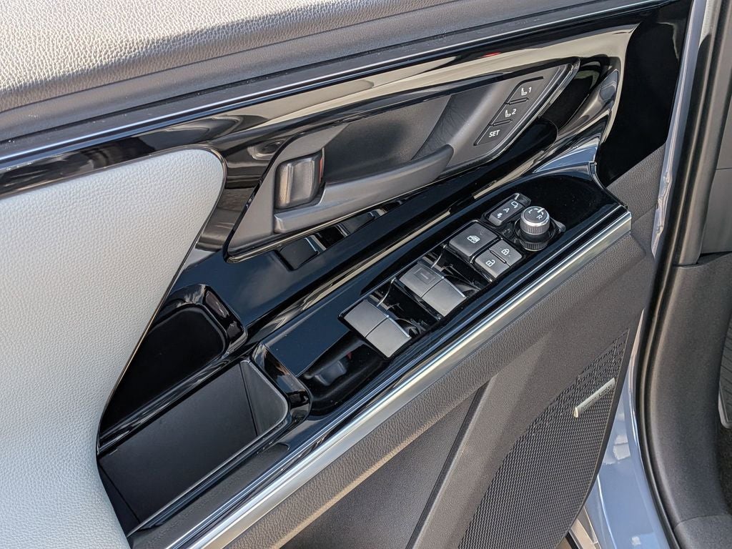 2023 Subaru Solterra Limited