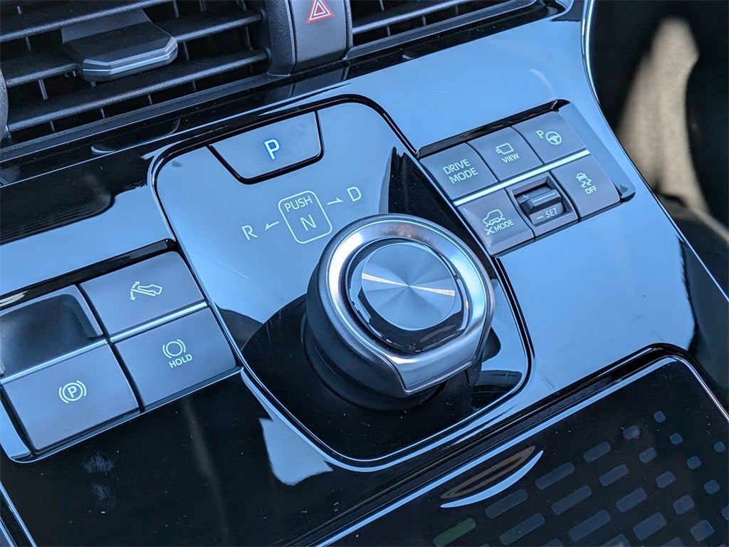 2025 Subaru Solterra Limited