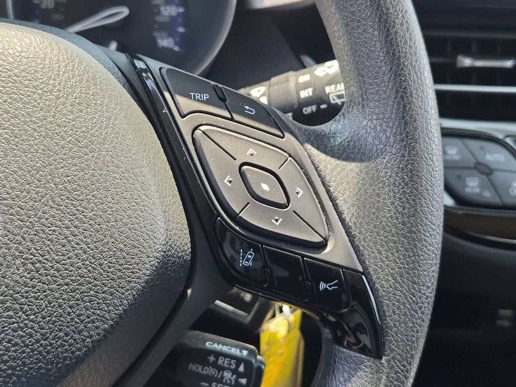 2021 Toyota C-HR LE