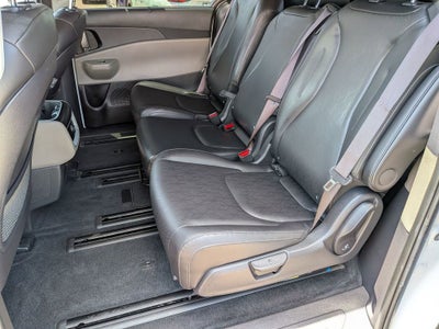 2025 Kia Carnival Hybrid EX