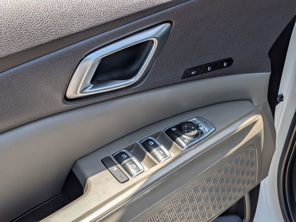 2025 Kia Carnival Hybrid EX
