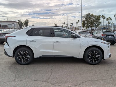 2026 Subaru Solterra Premium