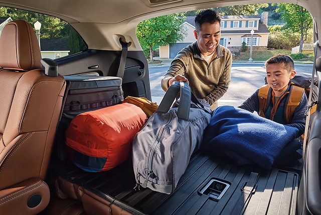 Subaru Ascent interior detail 2