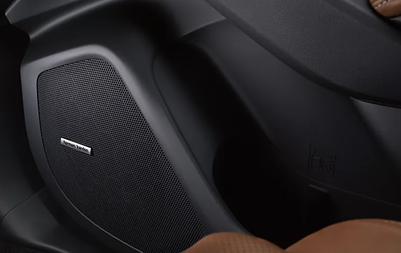 Subaru Ascent Harman Kardon audio system
