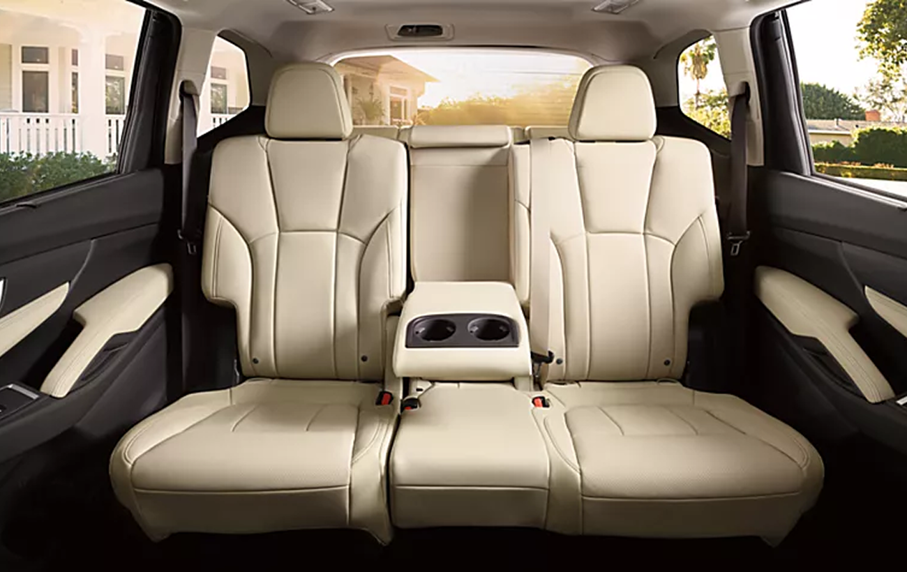 Subaru Ascent cup holders