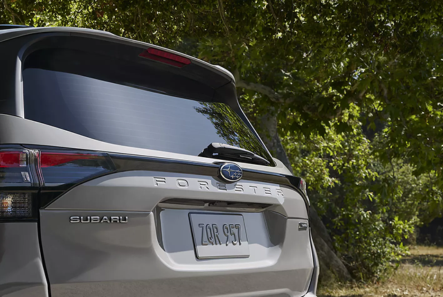 Subaru Forester interior detail 6