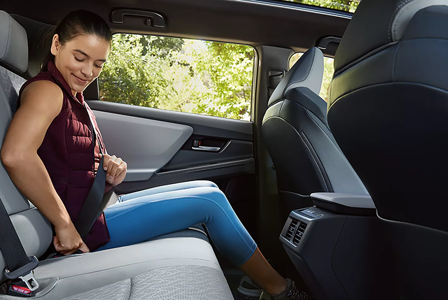 Subaru Solterra interior detail 4